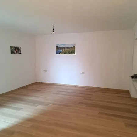 Moselferienweingut Schaefer Apartment Wintrich Room photo