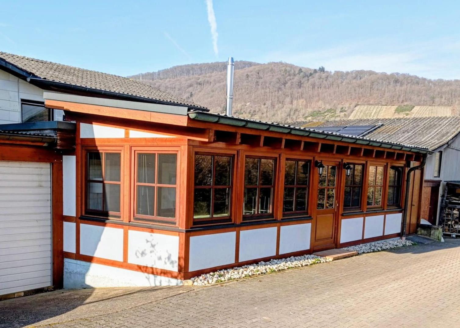 Moselferienweingut Schaefer * Wintrich